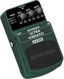 Behringer UV300