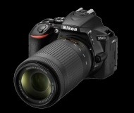 Nikon D5600 + 18-55 AF-P VR + 70-300 VR - cena, srovnání