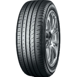 Yokohama AE51 215/55 R17 98W