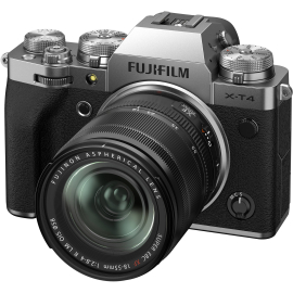 Fujifilm X-T4 + XF 18-55mm
