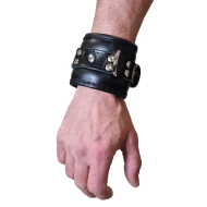 Mister B Essential Leather Lockable Wrist Restraints - cena, srovnání